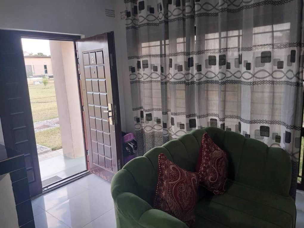 Emmrose Apartments شينغولا المظهر الخارجي الصورة
