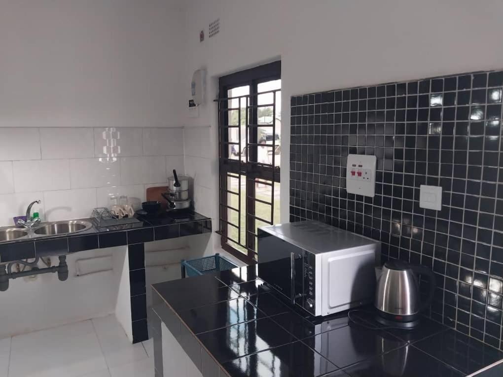 Emmrose Apartments شينغولا المظهر الخارجي الصورة